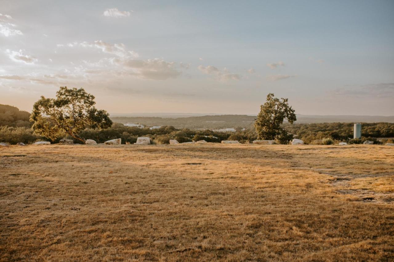 Spring Branch Hummingbird Haus - Hill Country Views On 20 Acres With Firepitヴィラ エクステリア 写真